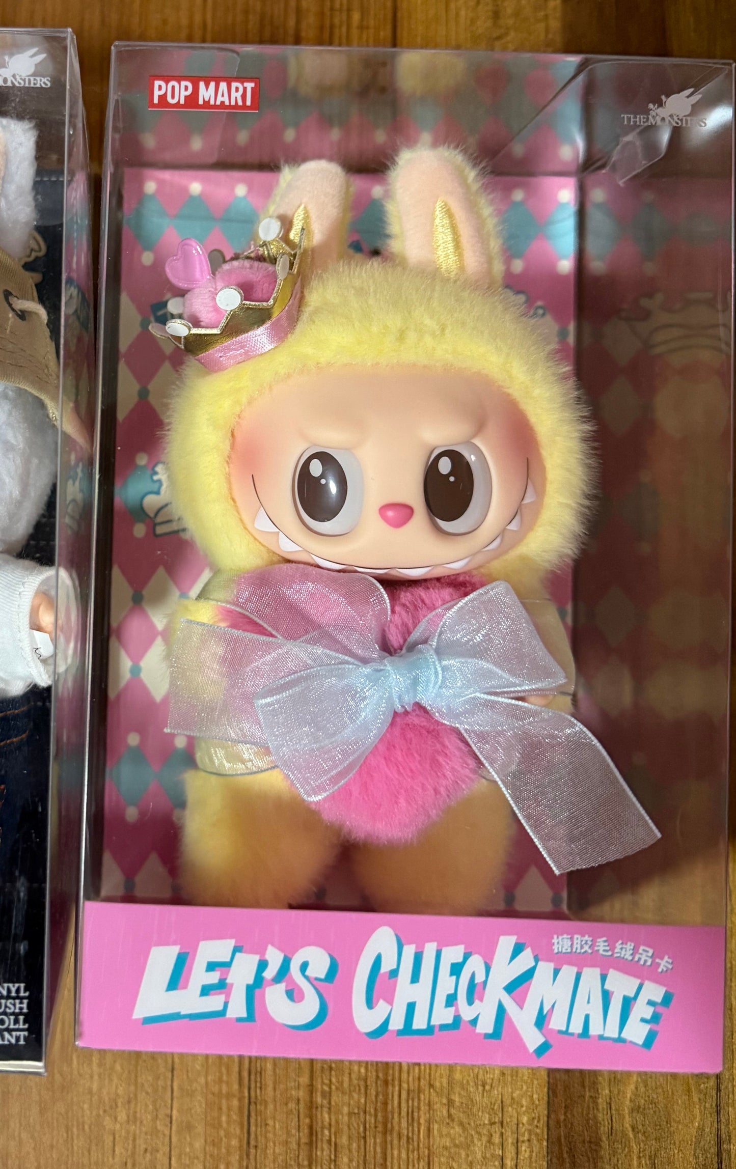 POP MART THE MONSTERS Let's Checkmate Series-Vinyl Plush Hanging Card