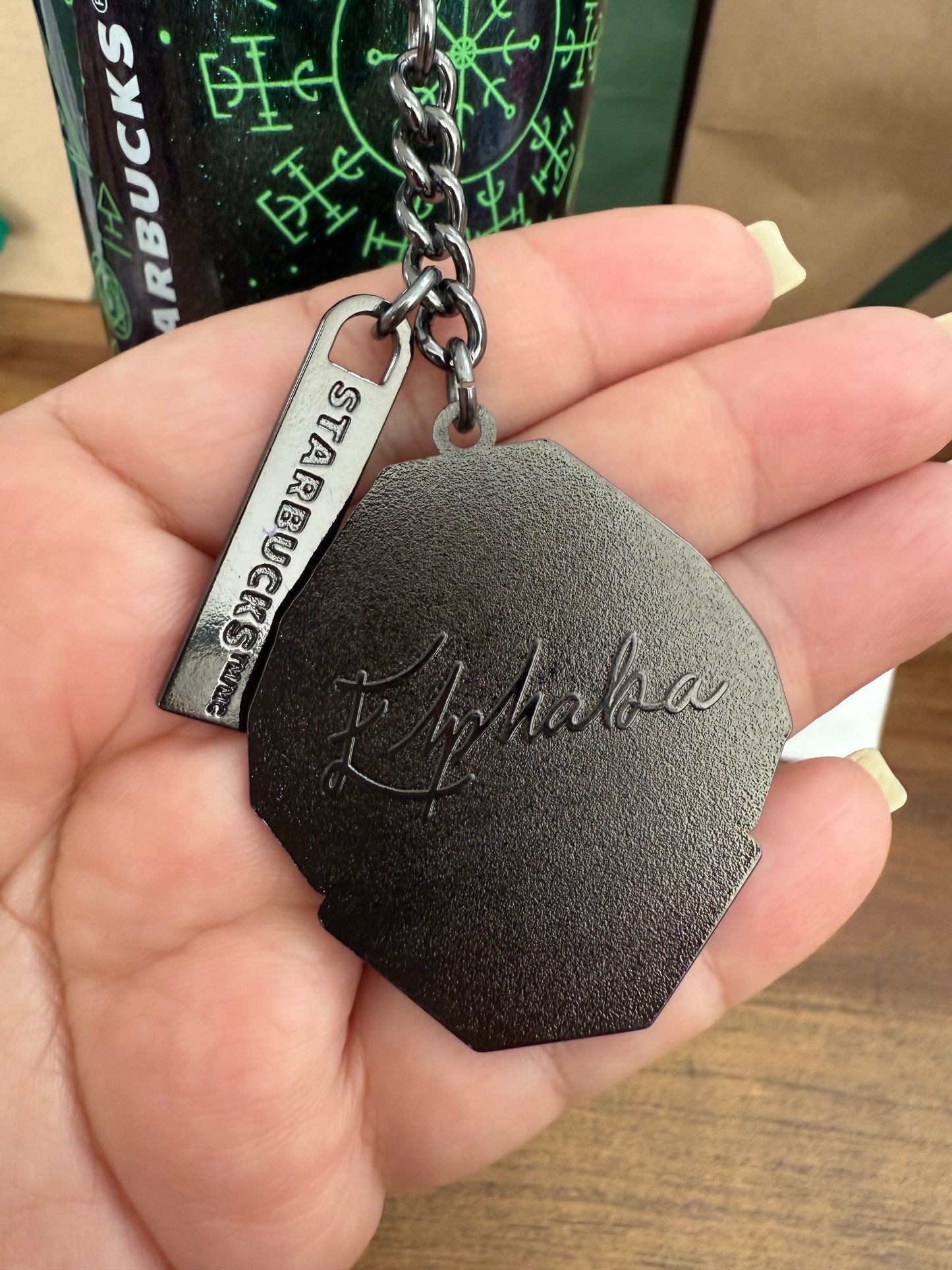 2024 Wicked x Starbucks Elphaba Termo 16oz