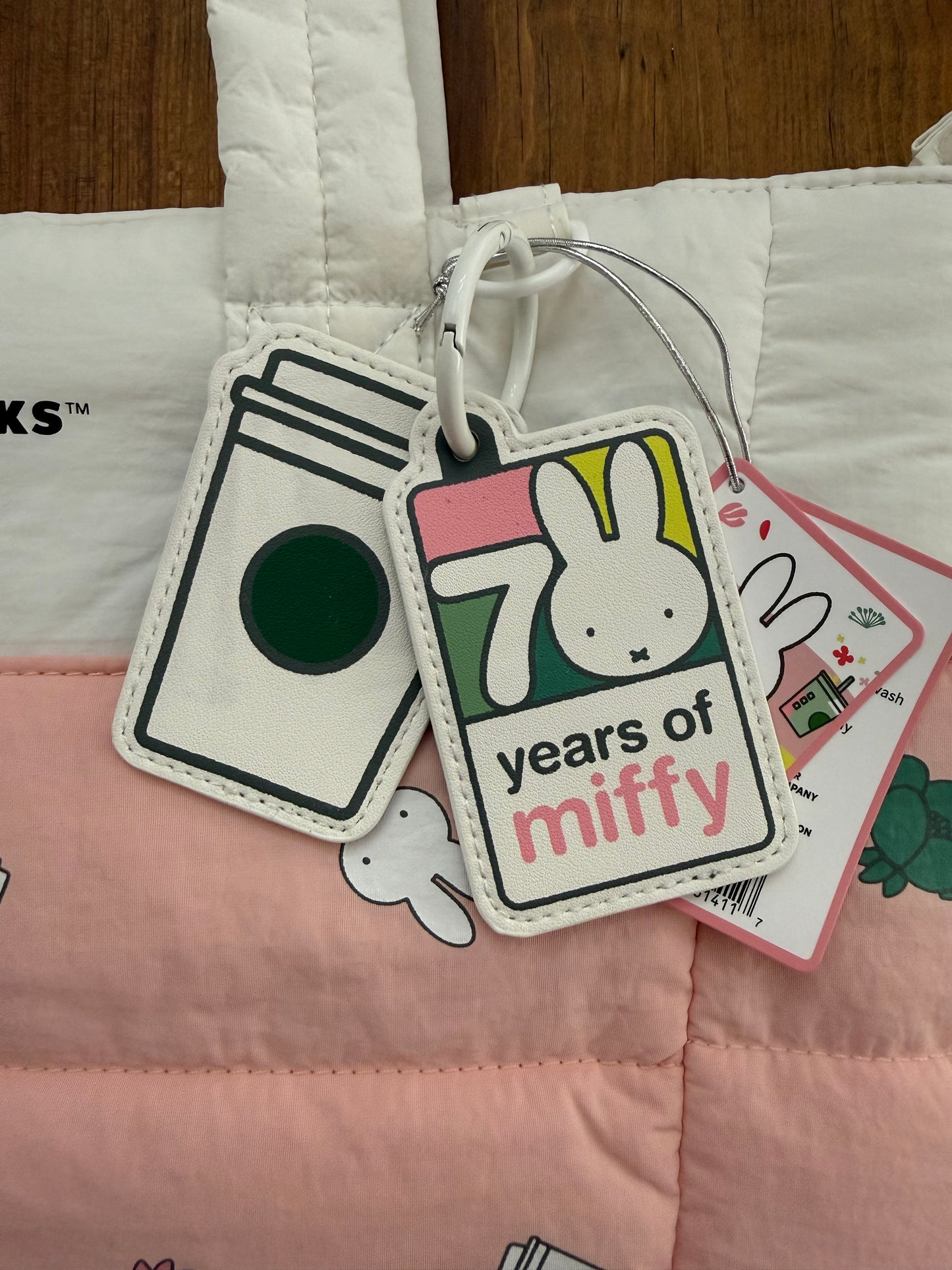 2025 Starbucks Tailandia + Miffy Bolsa Tote