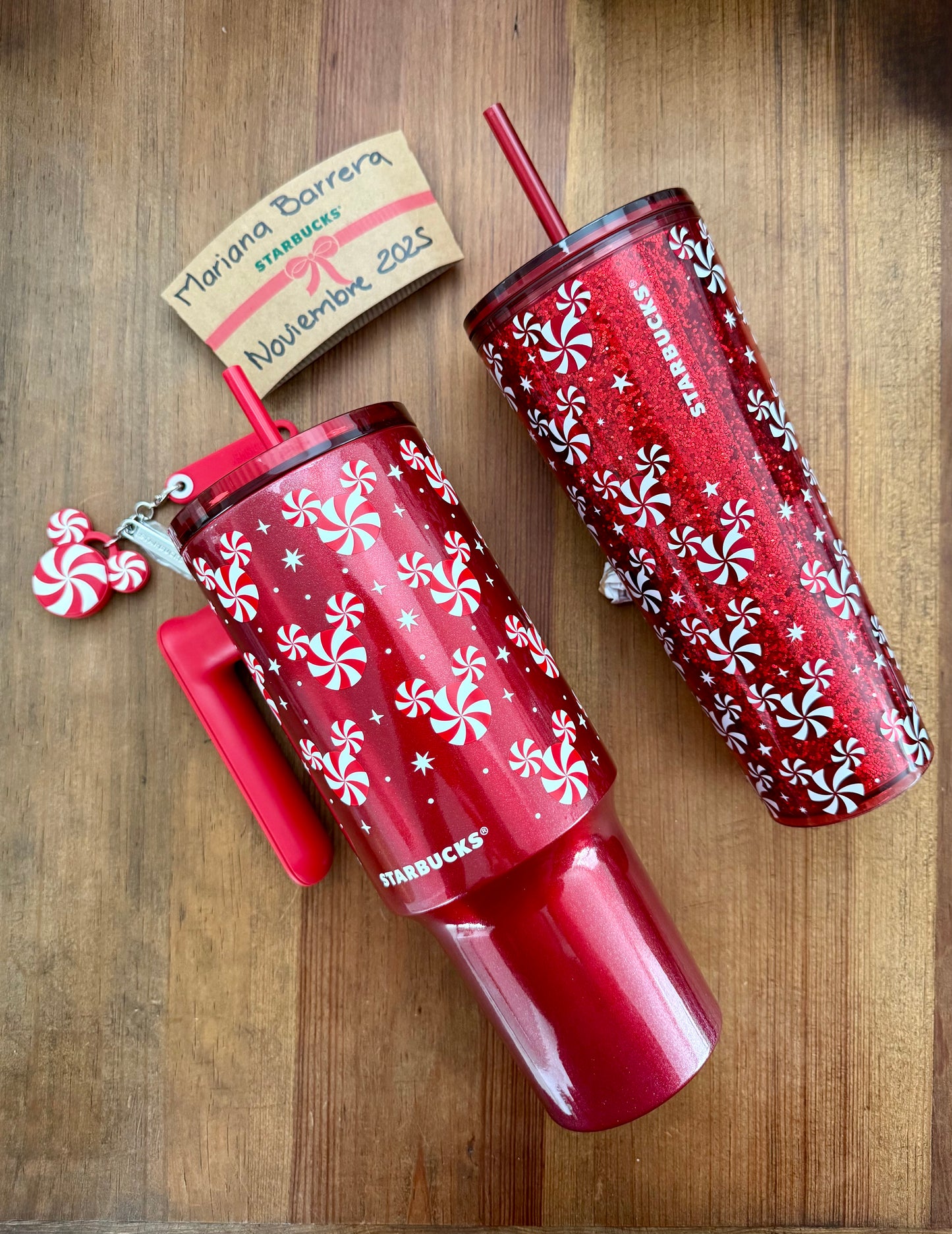 2025 Starbucks x Disney Navidad Cold Cup 24 oz