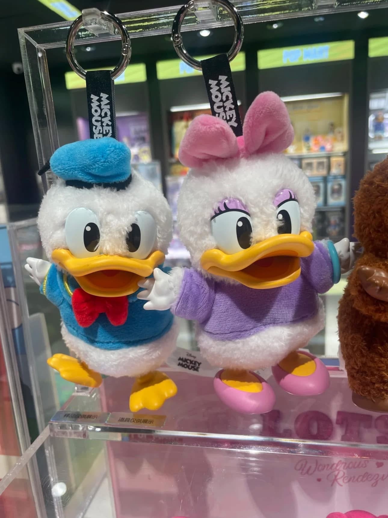 POP MART MICKEY & FAMILY 1 CAJA SORPRESA